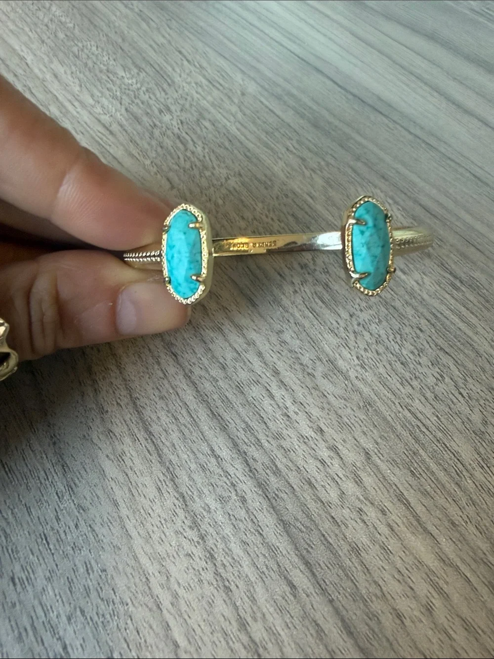 Kendra Scott Gold-Tone Bracelet with Turquoise Stones